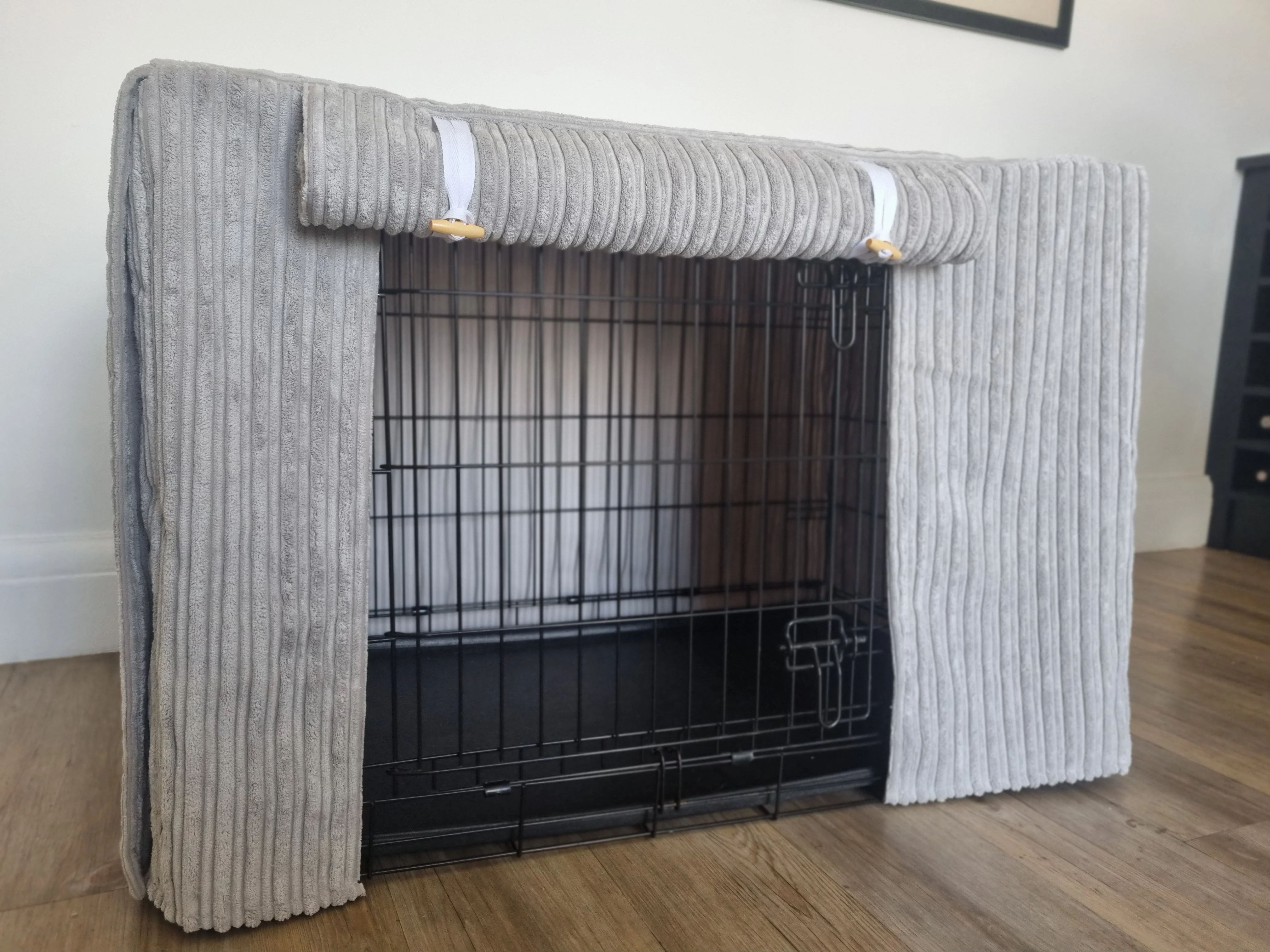 Dog crate cover - Soft grey plush fabric - Image 4